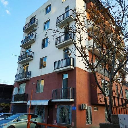 Apartment Sandra Тбілісі Екстер'єр фото